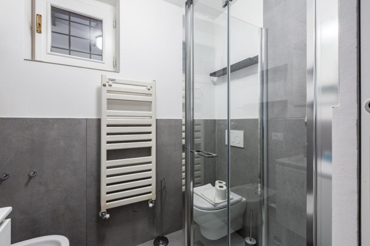 New! Studio Apt 700M From Corso Lodi! Milánó Kültér fotó